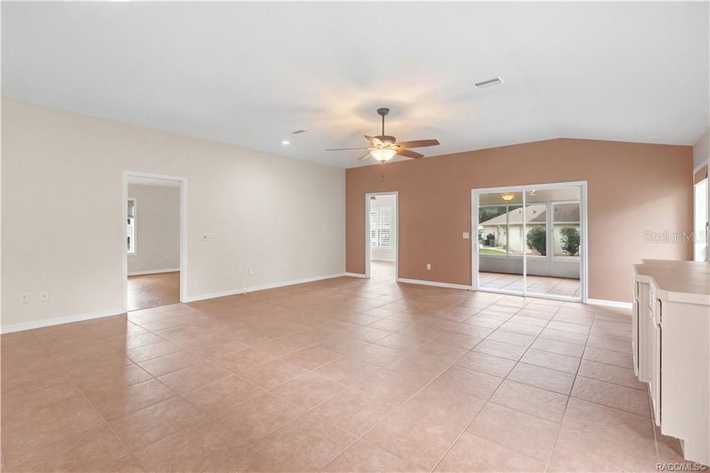 6410 W Cannondale Dr Property Photo 16