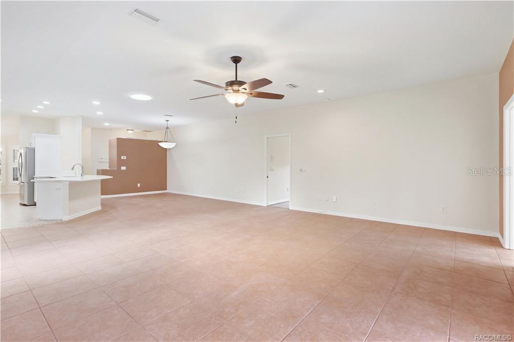 6410 W Cannondale Dr Property Photo 18