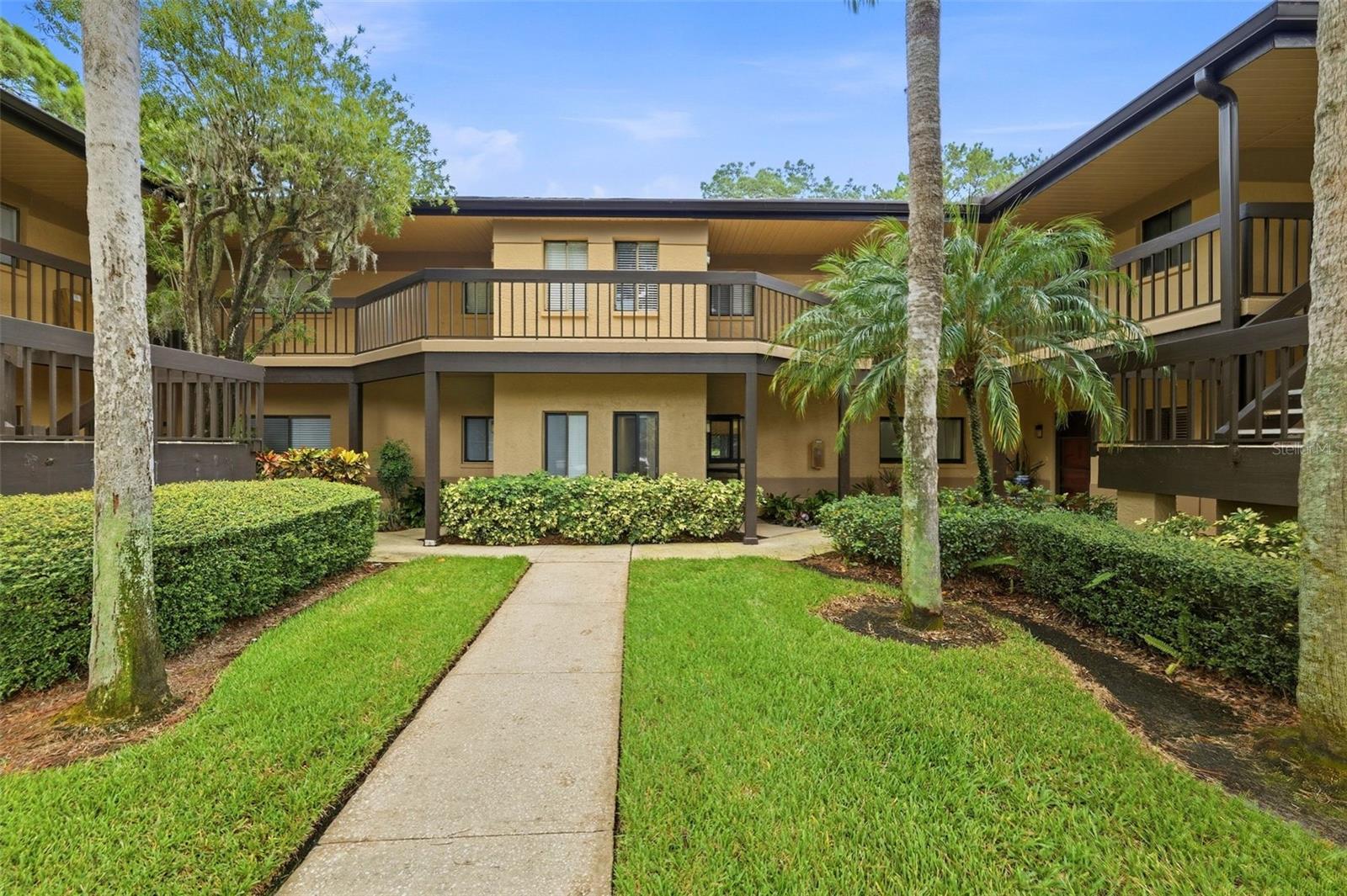 2687 Sabal Springs Cir #104 Property Photo 1
