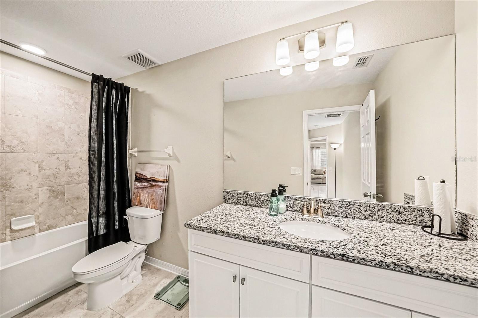 2648 Sunny Pebble Loop Property Photo 15