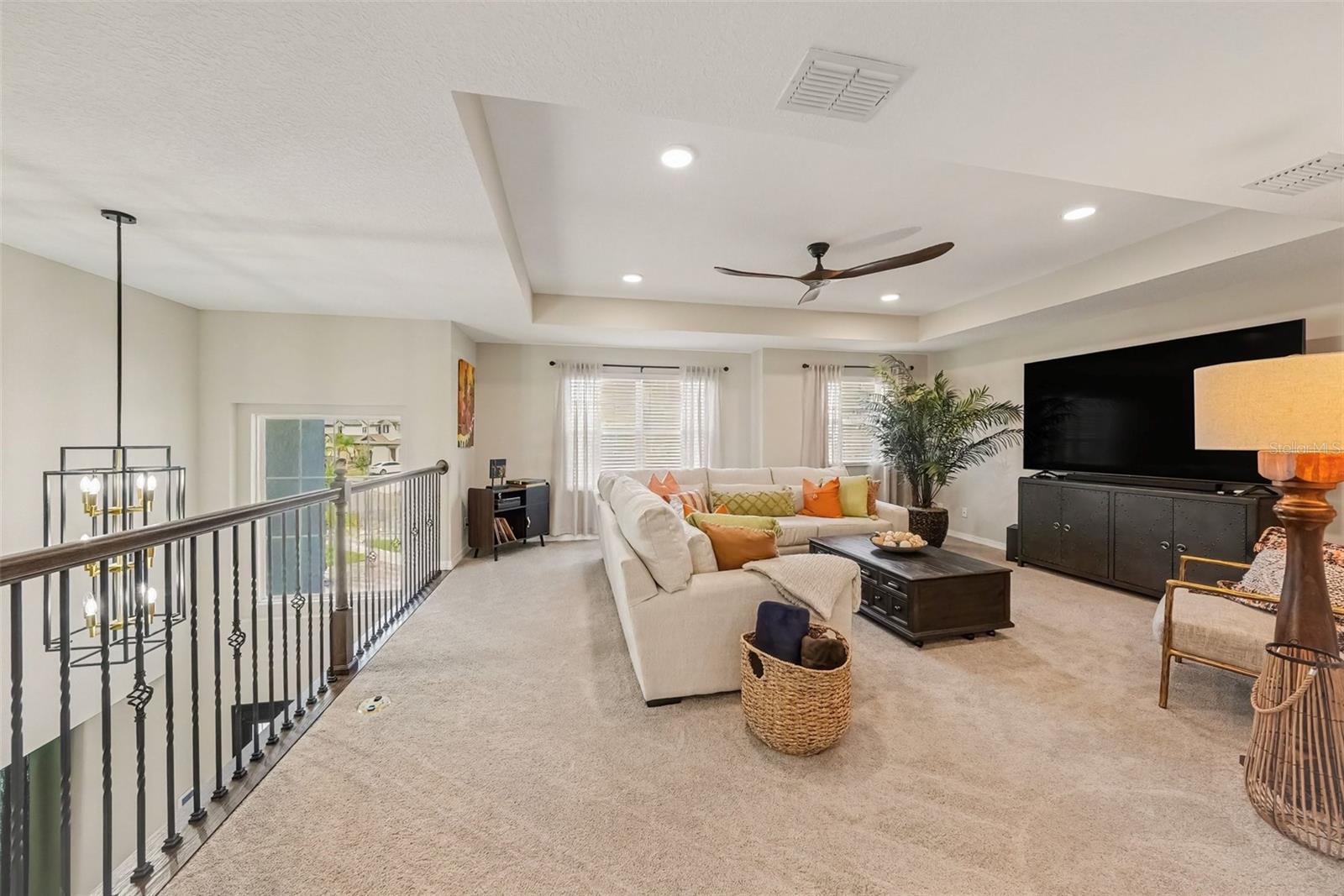 2648 Sunny Pebble Loop Property Photo 16