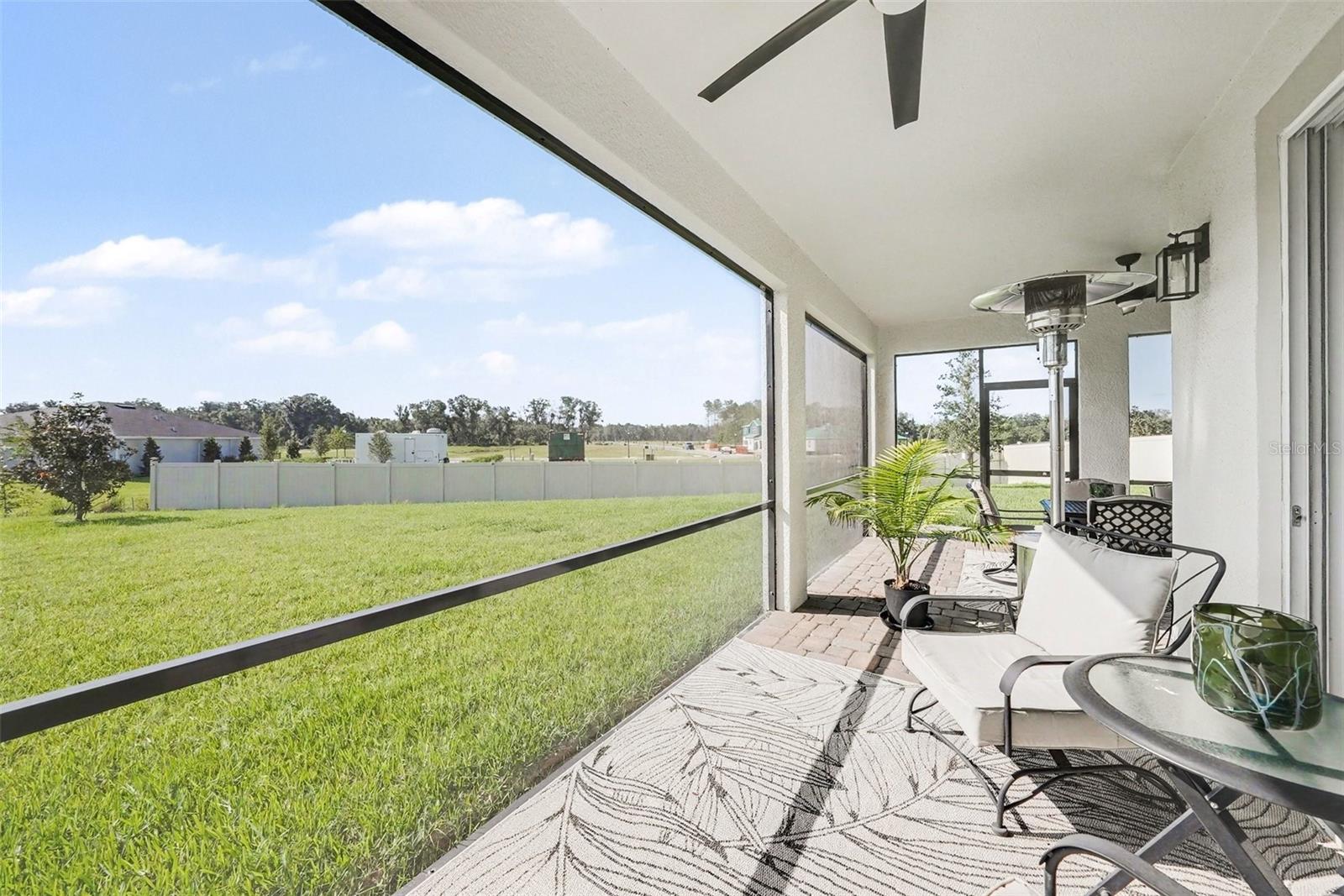 2648 Sunny Pebble Loop Property Photo 29