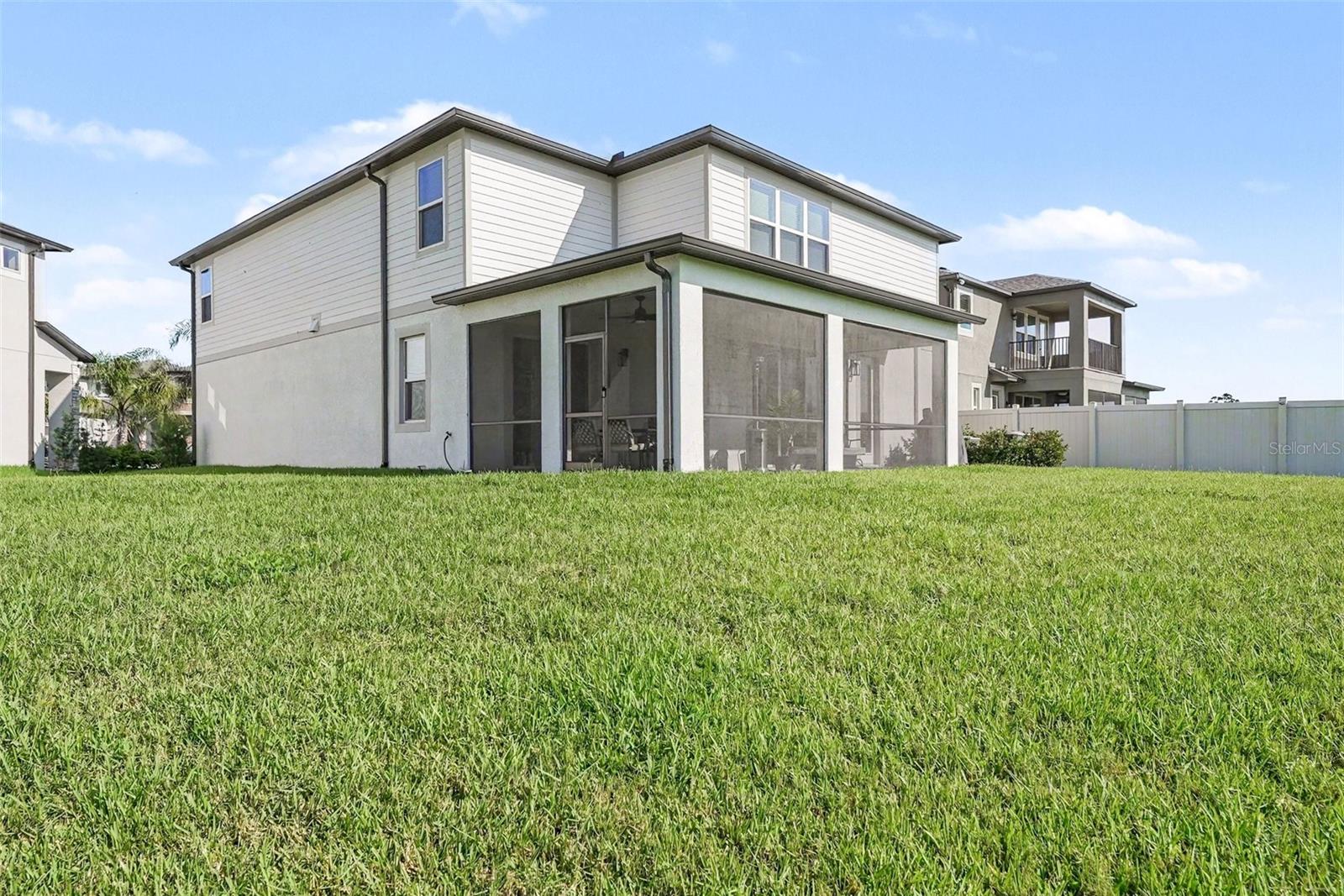 2648 Sunny Pebble Loop Property Photo 31