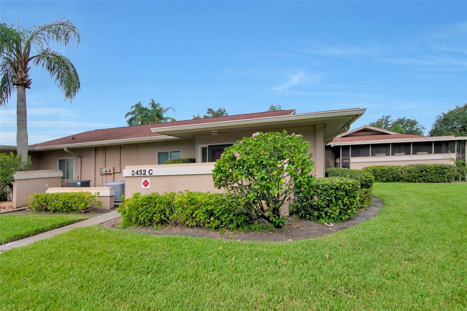 2452 Laurelwood Dr #c Property Photo 1
