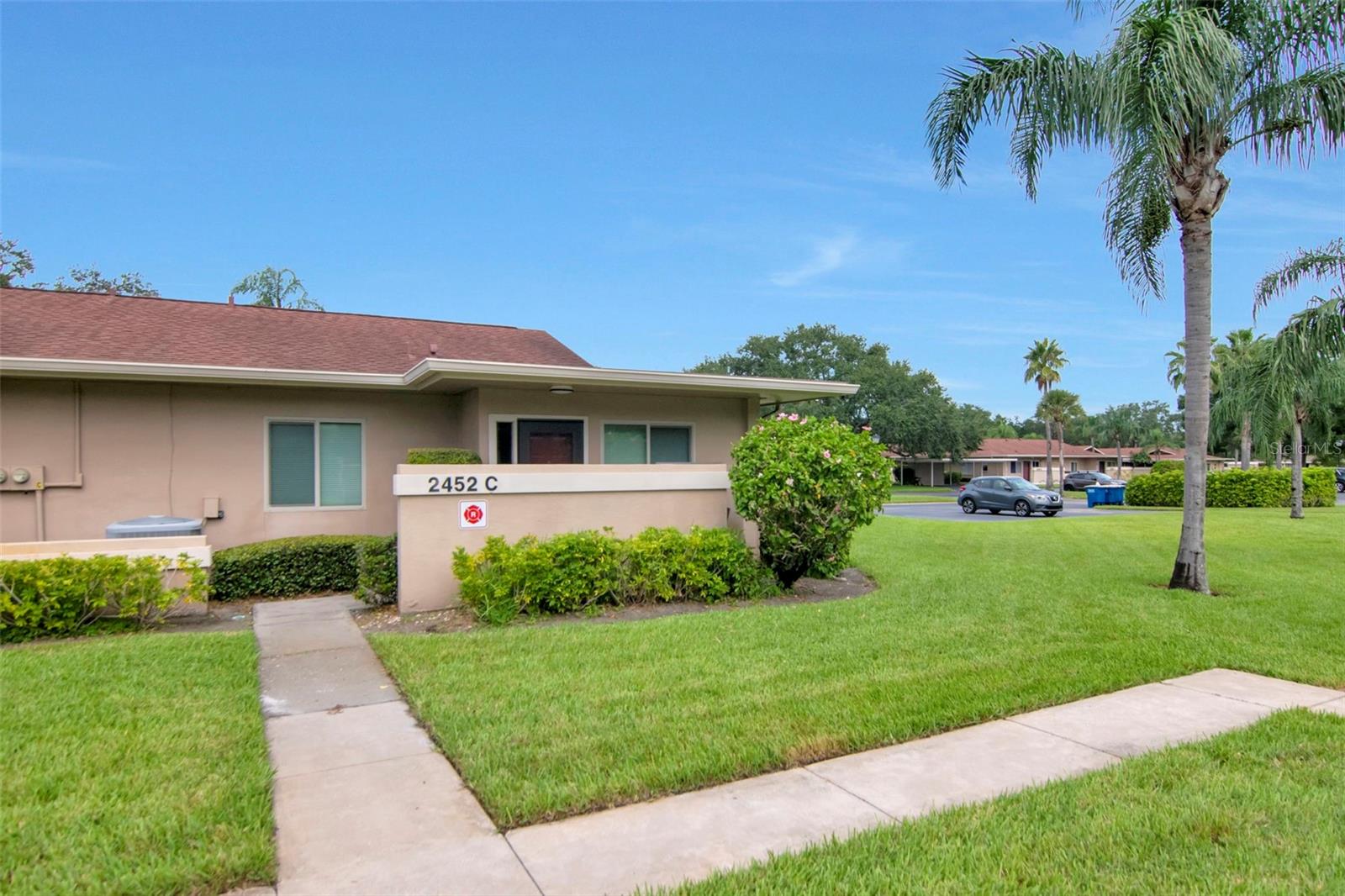 2452 Laurelwood Dr #c Property Photo 4