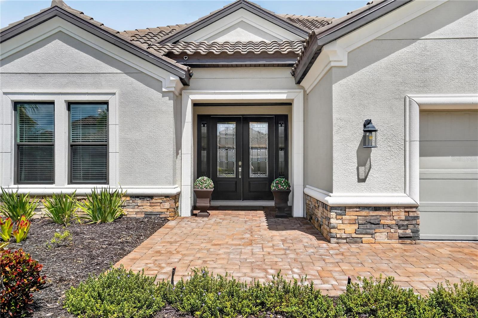 5508 Caserta Ct Property Photo 4