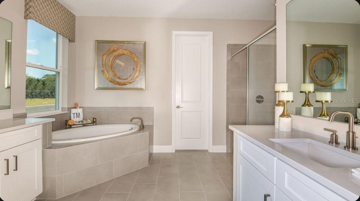 11169 Manor House Ln Property Photo 14