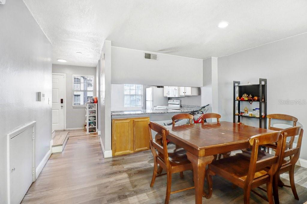 5236 Sunridge Palms Dr #5236 Property Photo 8