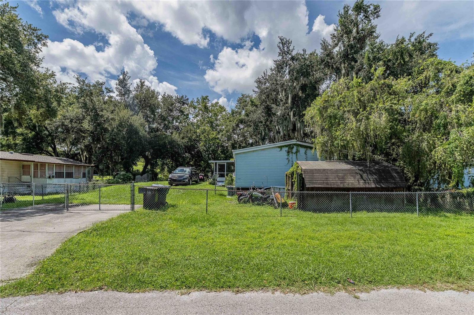 2500 Island Oaks W Property Photo 26