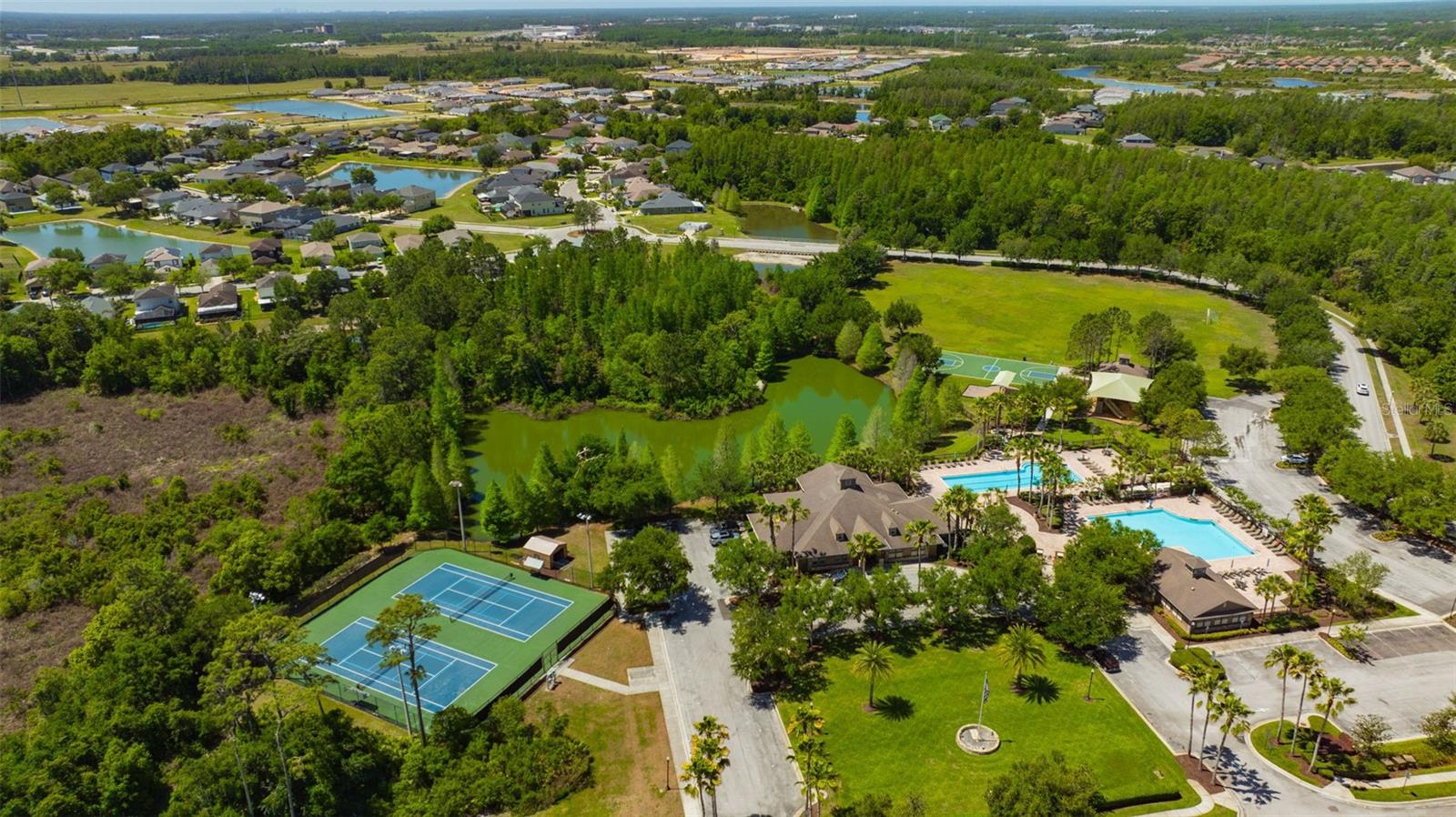4818 Diamonds Palm Loop Property Photo 49