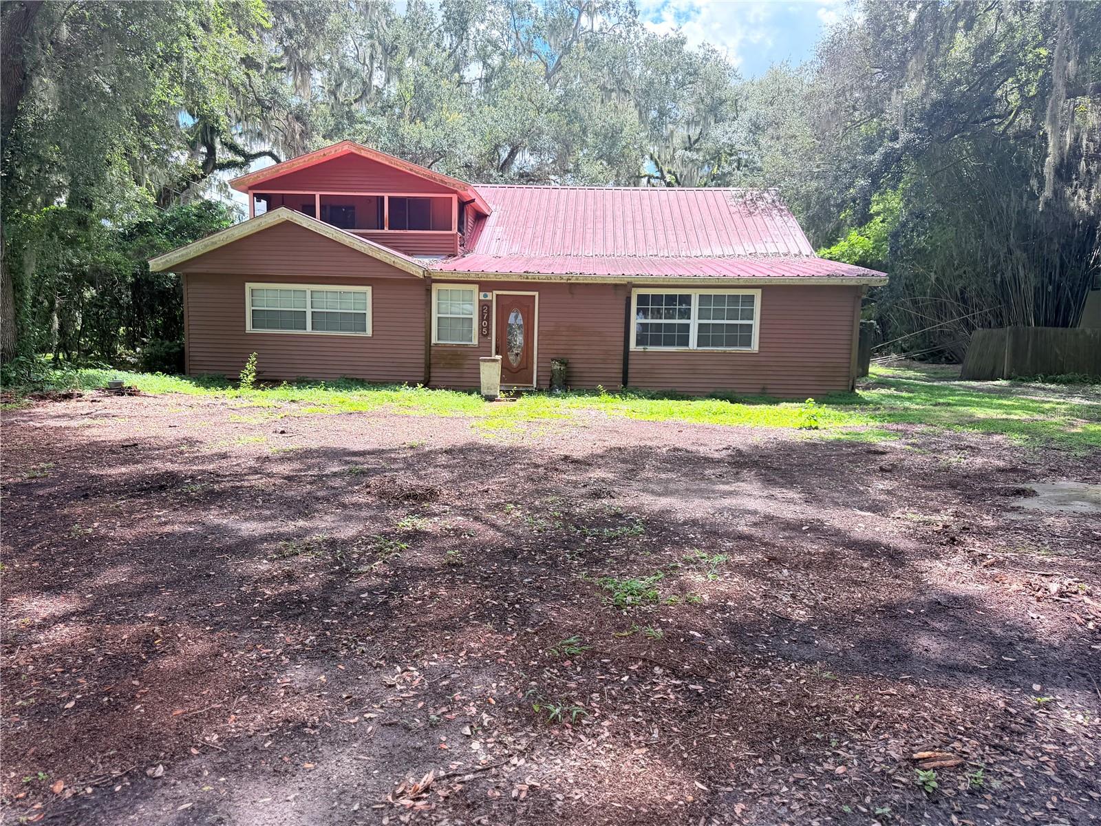 2705 STEARNS RD Property Photo 1