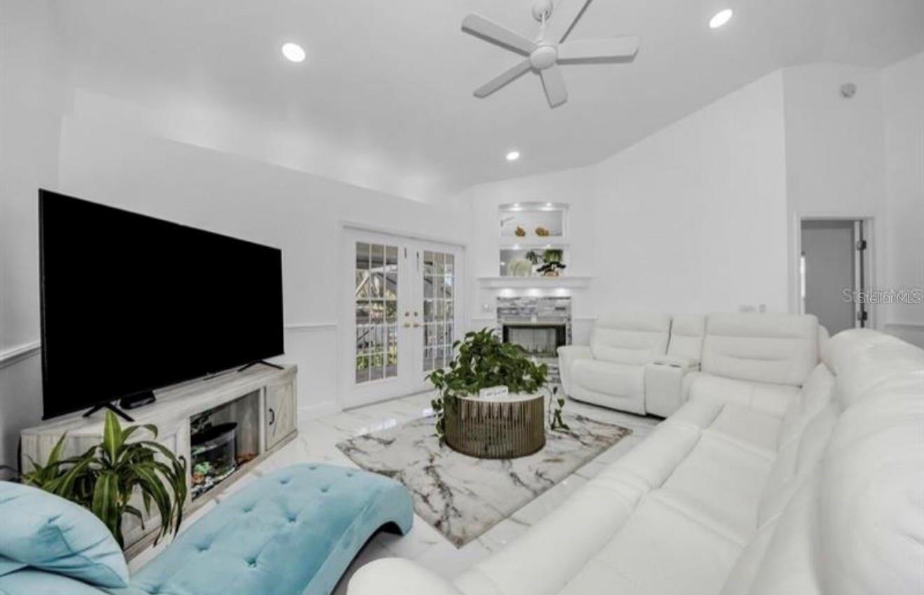 5451 Tropic Dr Property Photo 5