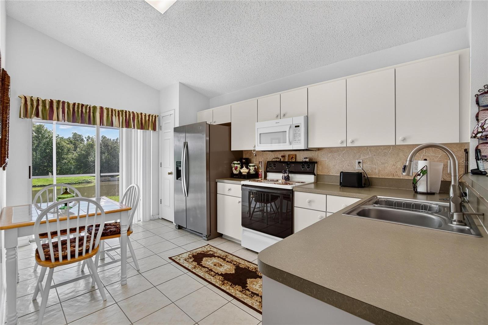 6634 Summer Haven Dr Property Photo 18