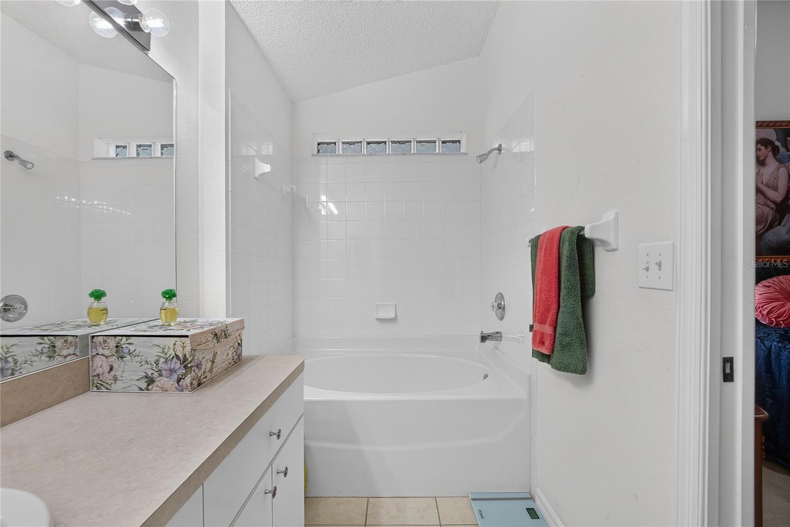 6634 Summer Haven Dr Property Photo 20