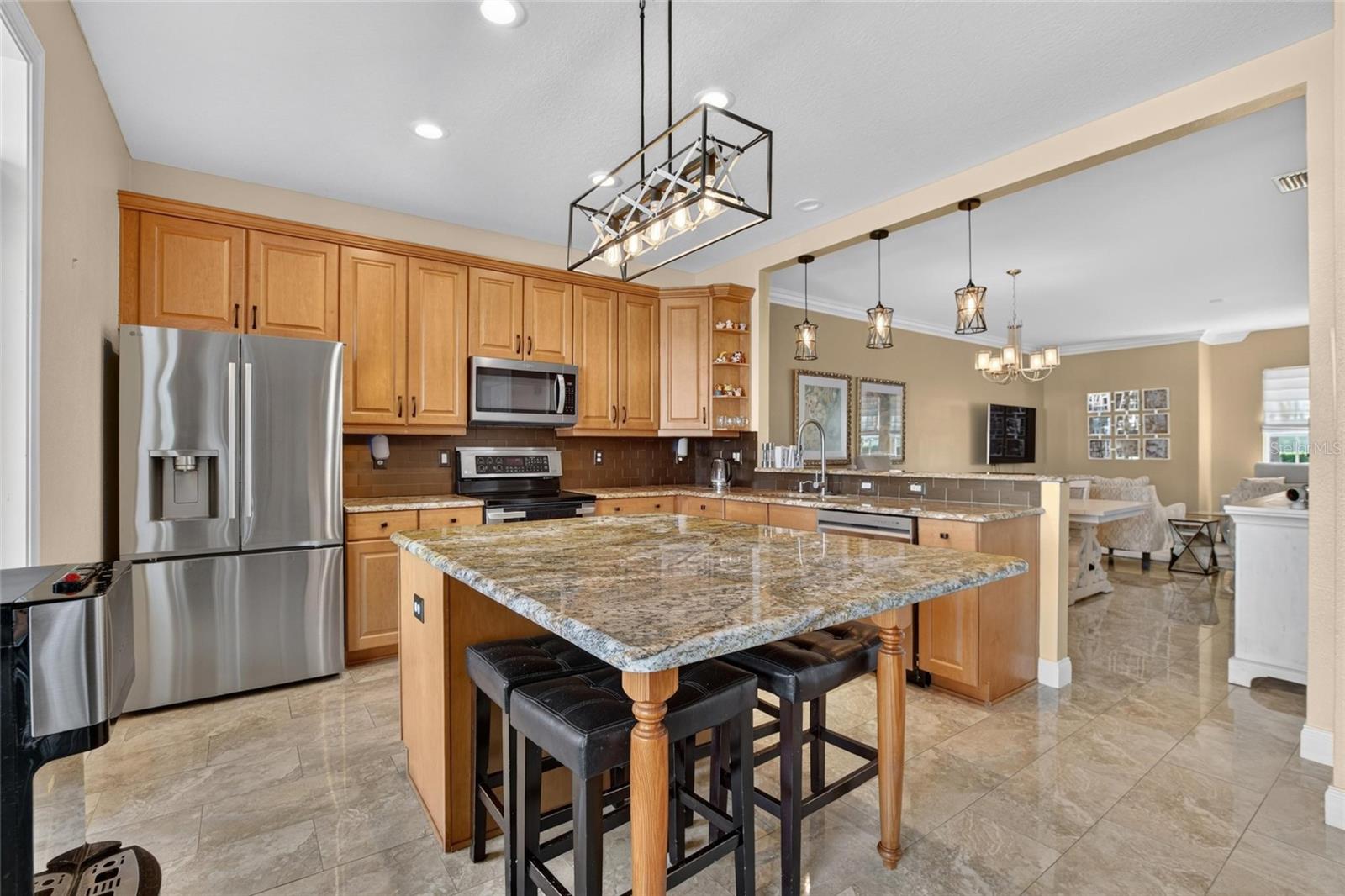 5518 Luminar Pointe Ln Property Photo 18