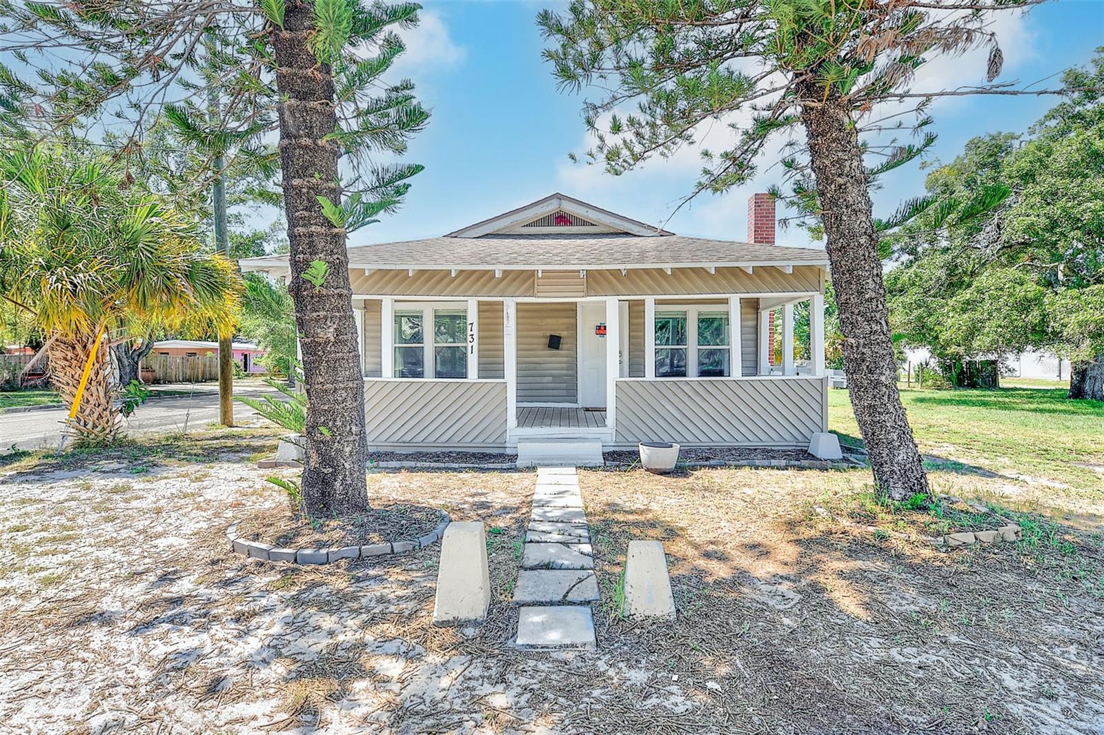 731 37th St S Property Photo