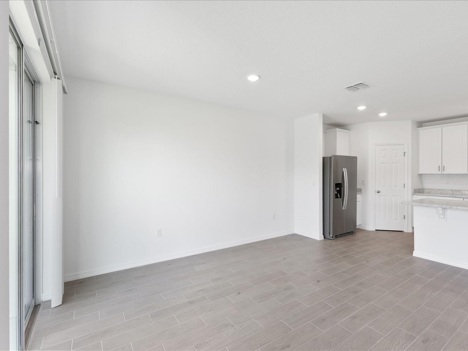 10846 Budding Blossom Ct Property Photo 3