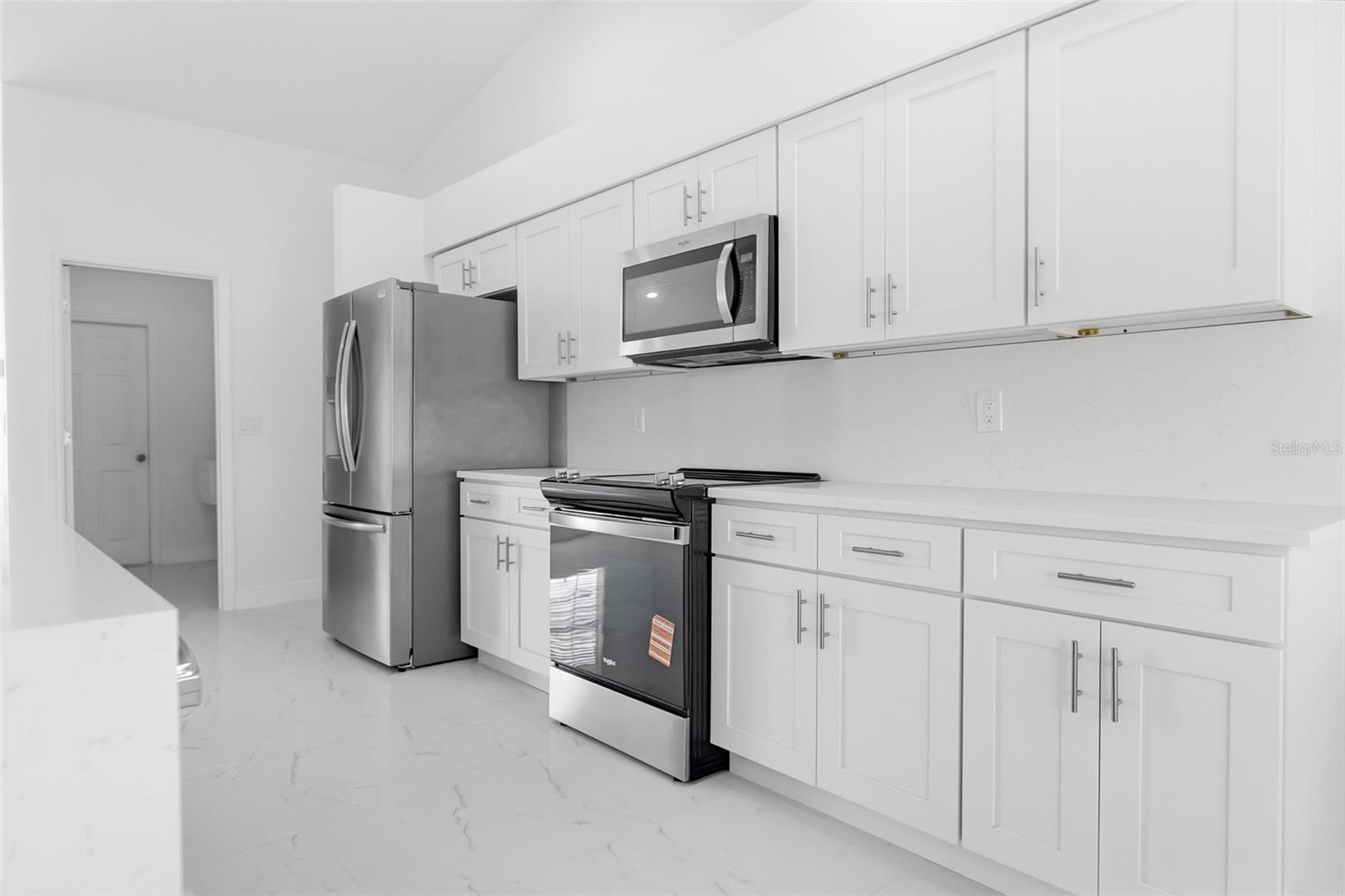 10255 Norwick St Property Photo 8