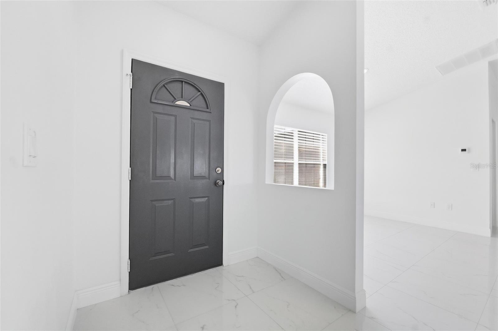 10255 Norwick St Property Photo 9