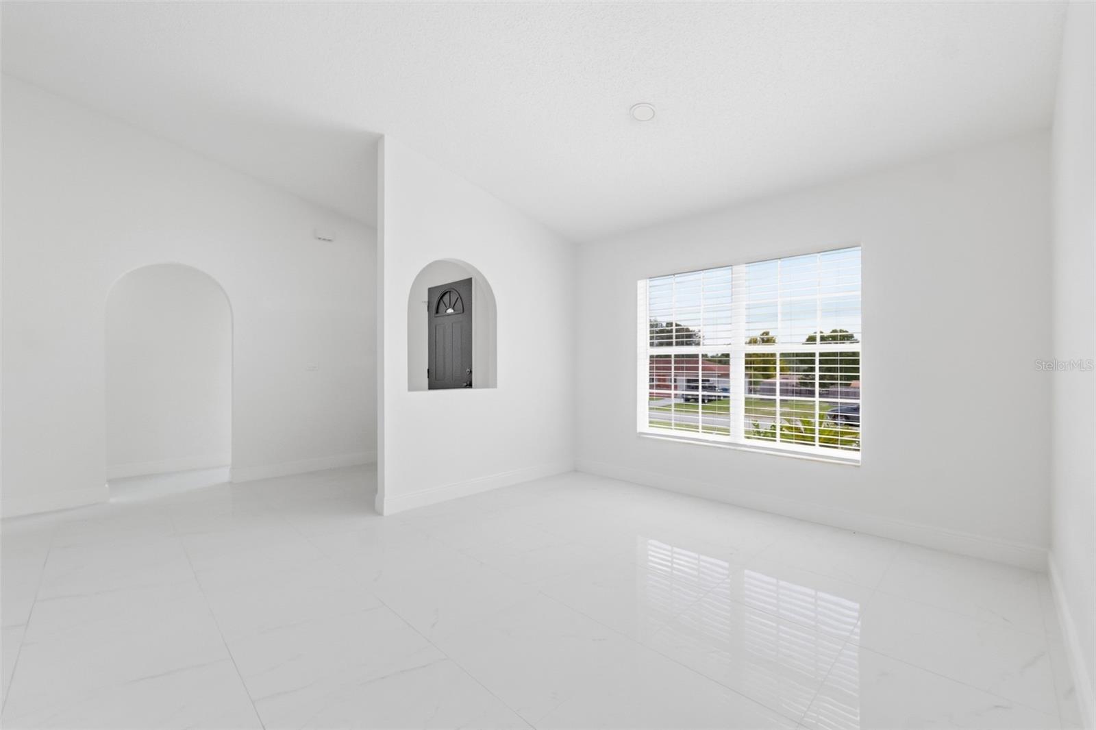 10255 Norwick St Property Photo 12