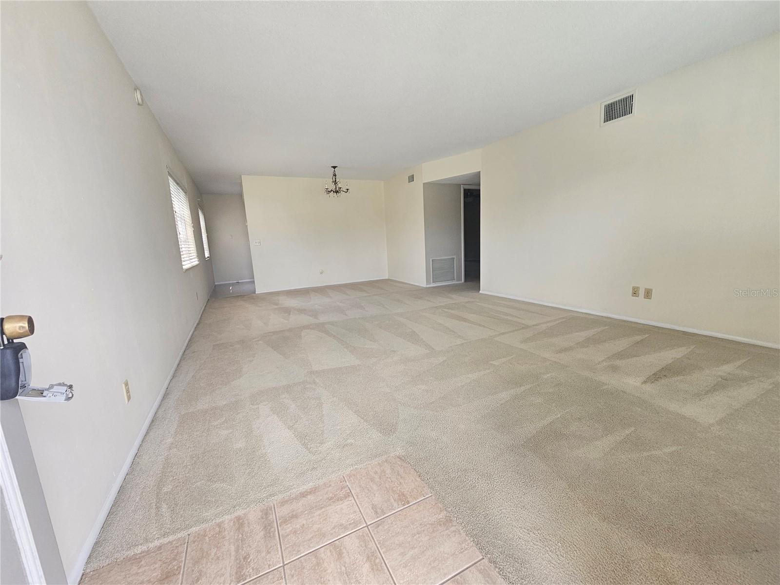 2070 World Parkway Blvd #22 Property Photo 5