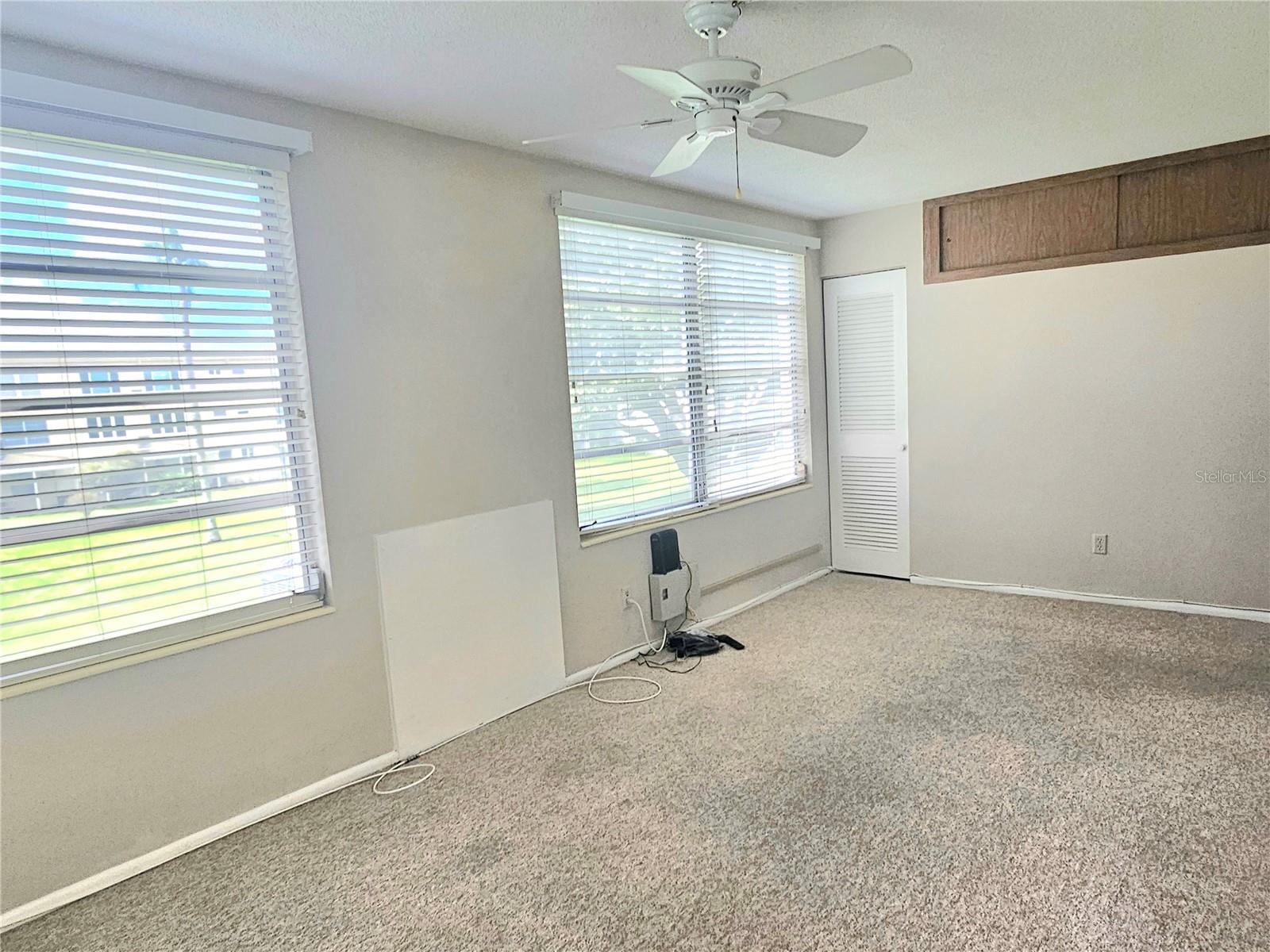 2070 World Parkway Blvd #22 Property Photo 11