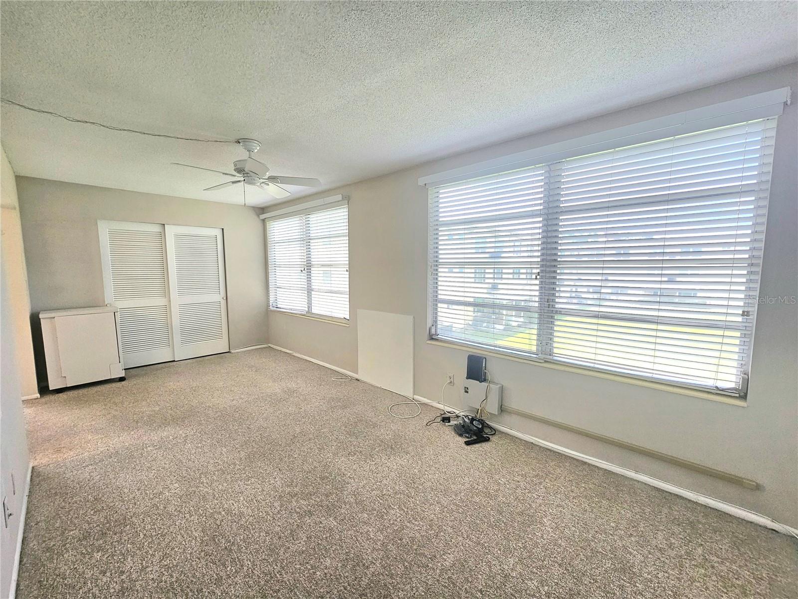 2070 World Parkway Blvd #22 Property Photo 12