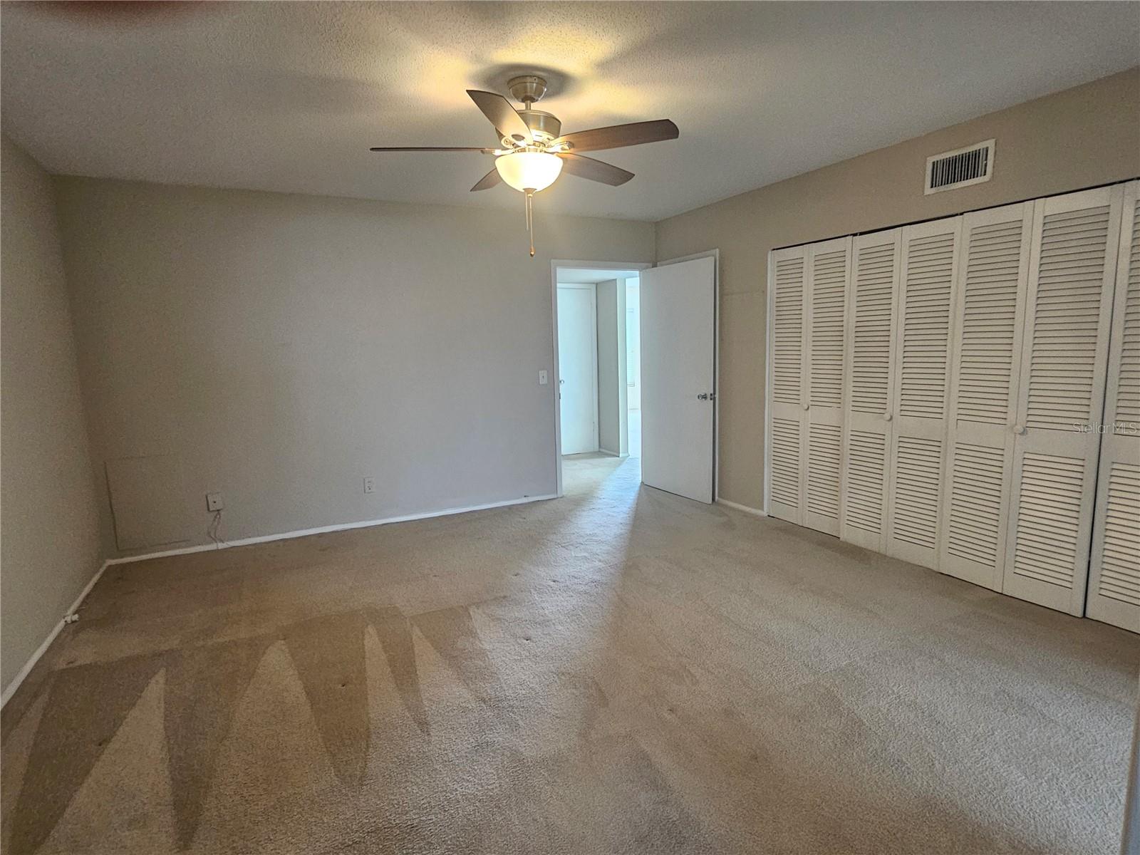 2070 World Parkway Blvd #22 Property Photo 19
