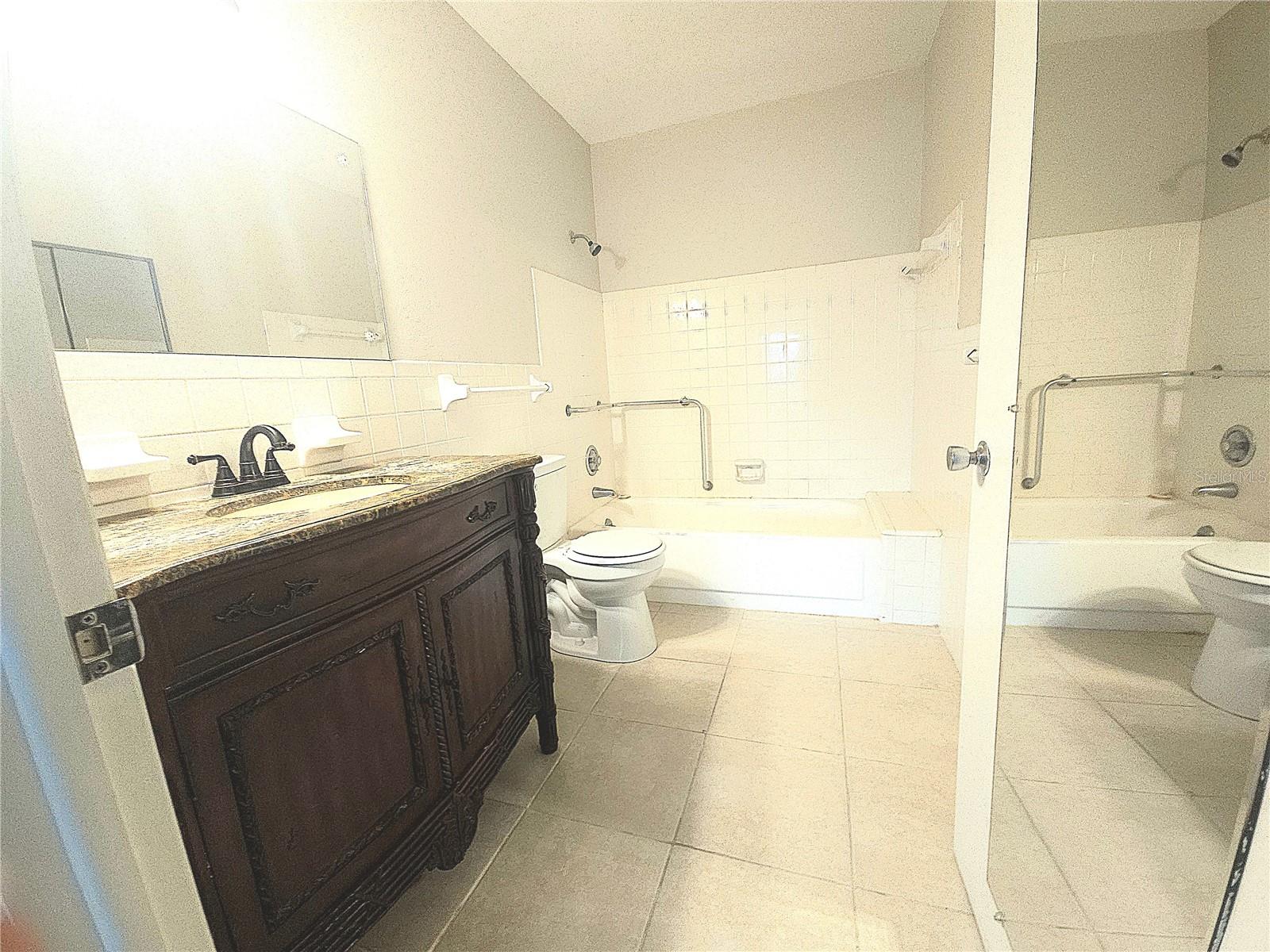 2070 World Parkway Blvd #22 Property Photo 21