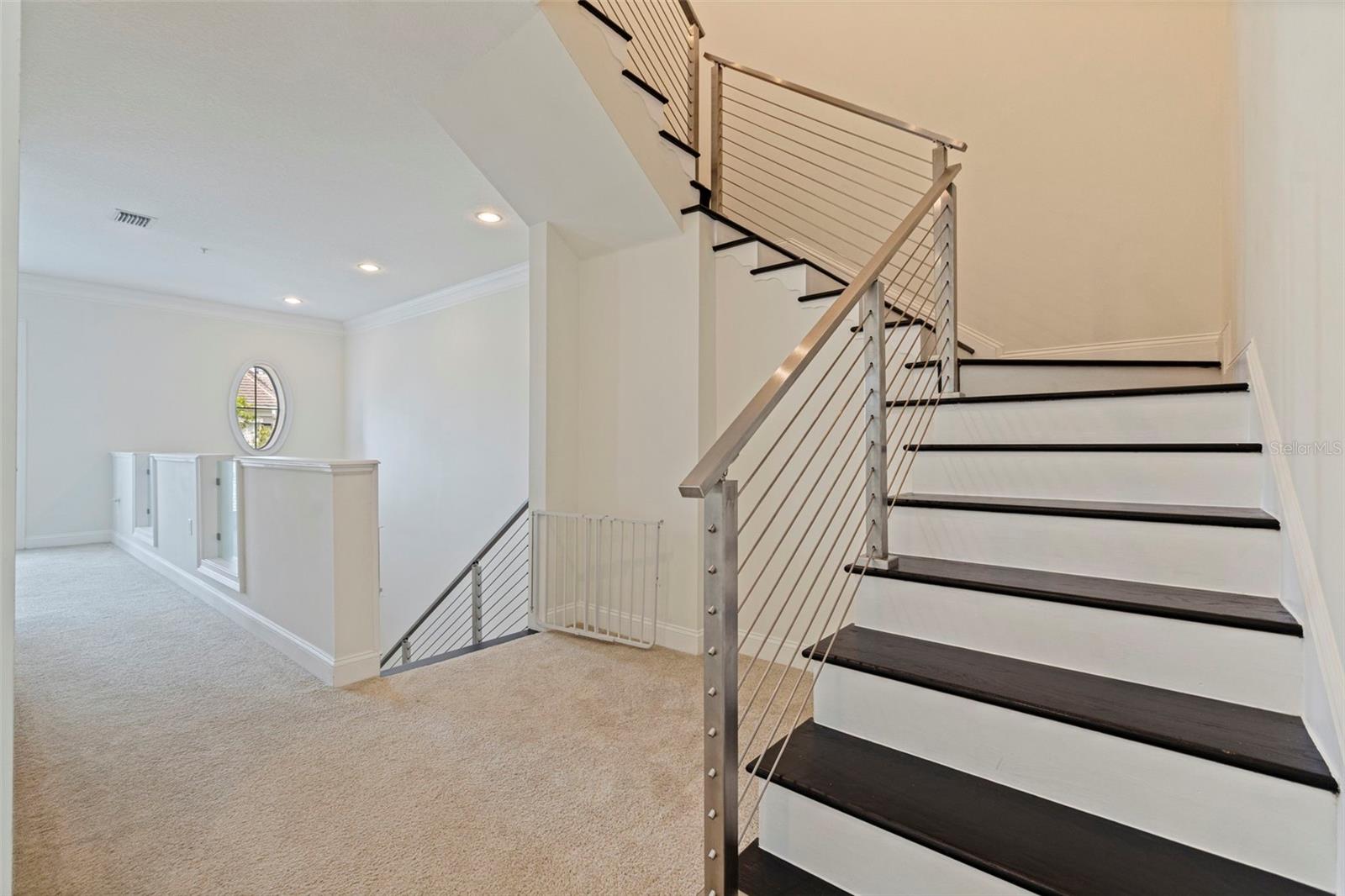 300 Newbury Pl N Property Photo 18