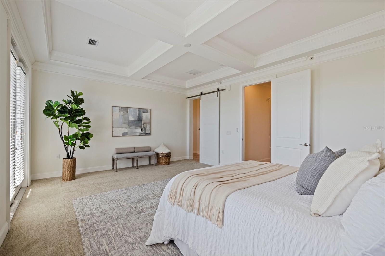 300 Newbury Pl N Property Photo 35