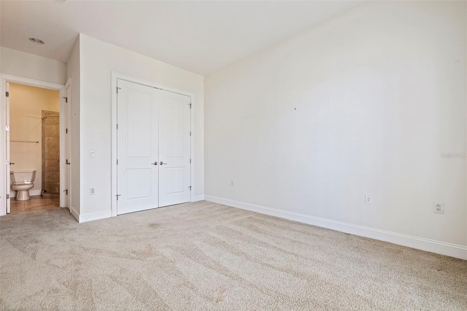 300 Newbury Pl N Property Photo 45