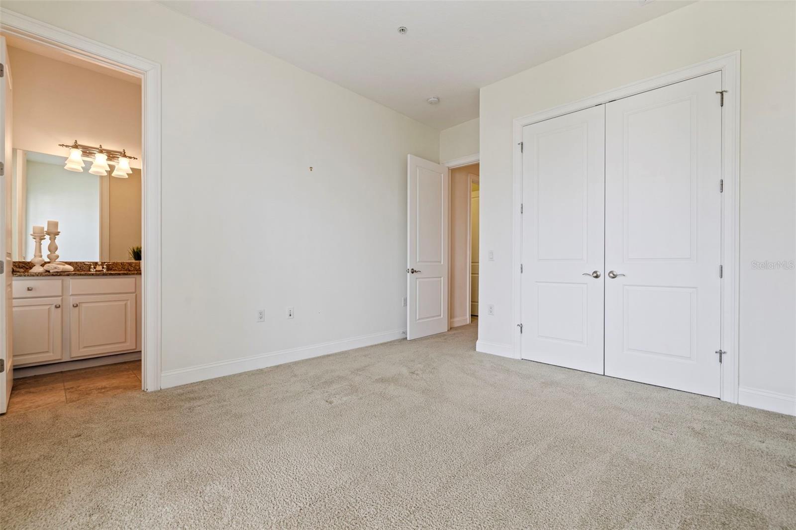 300 Newbury Pl N Property Photo 50