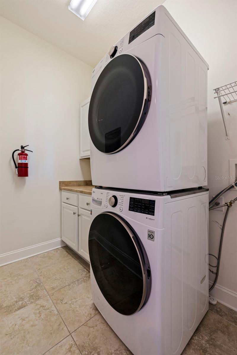 300 Newbury Pl N Property Photo 52