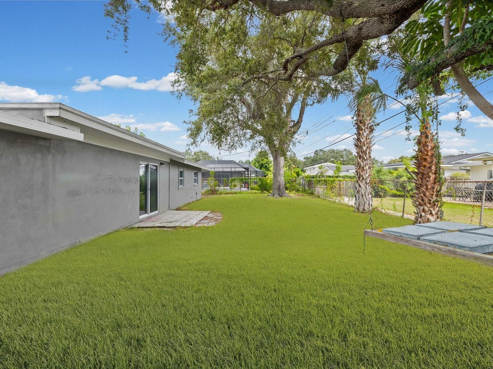 9633 Portside Dr Property Photo 38