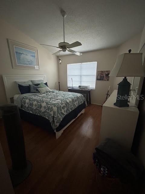 4027 Mermoor Ct Property Photo 16