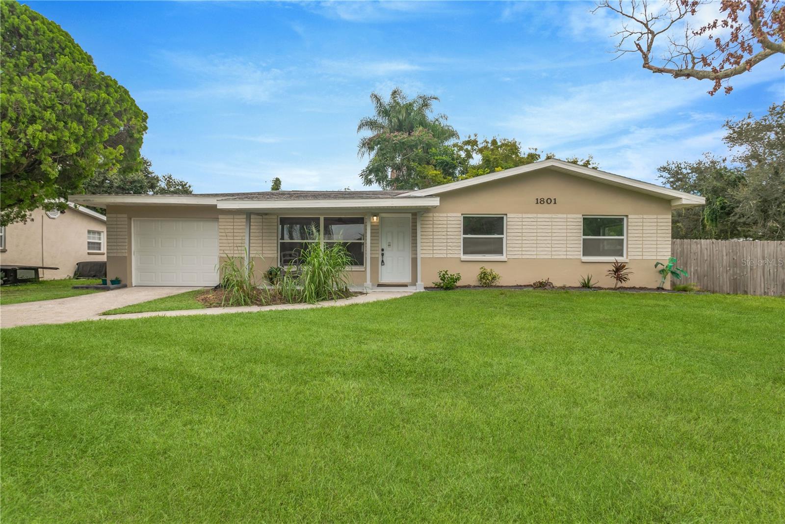 1801 CARLTON DR Property Photo 1