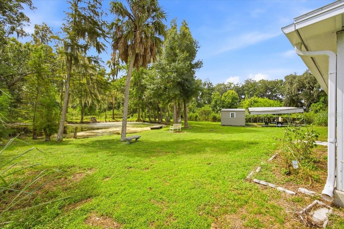 3717 Futch Loop Property Photo 7