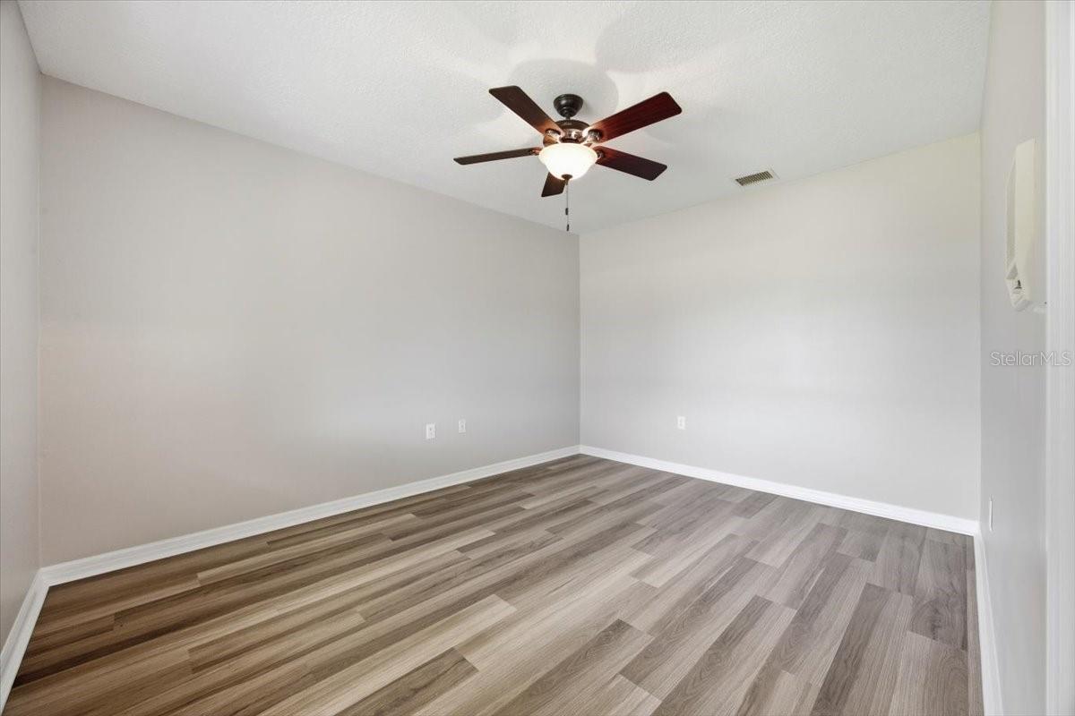 3717 Futch Loop Property Photo 12