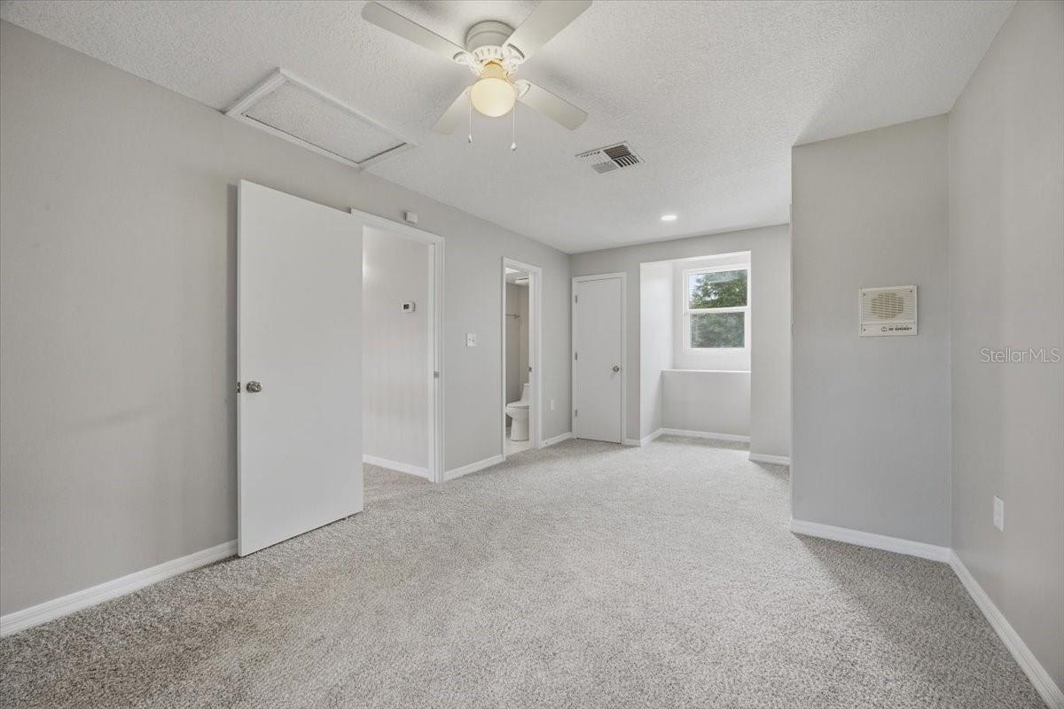 3717 Futch Loop Property Photo 24