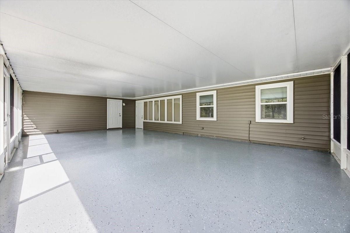 3717 Futch Loop Property Photo 29