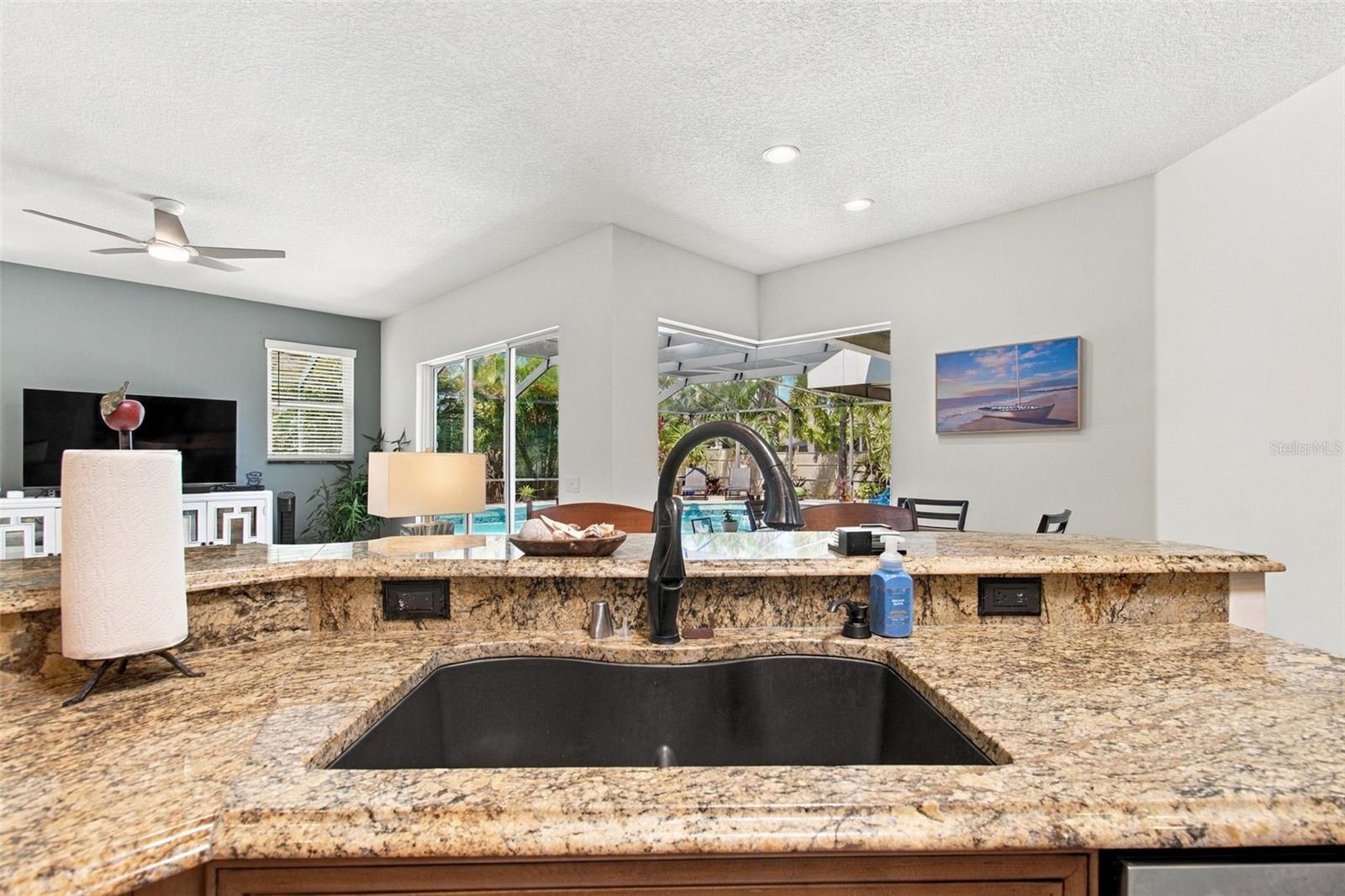 2501 Bay Field Ct Property Photo 21