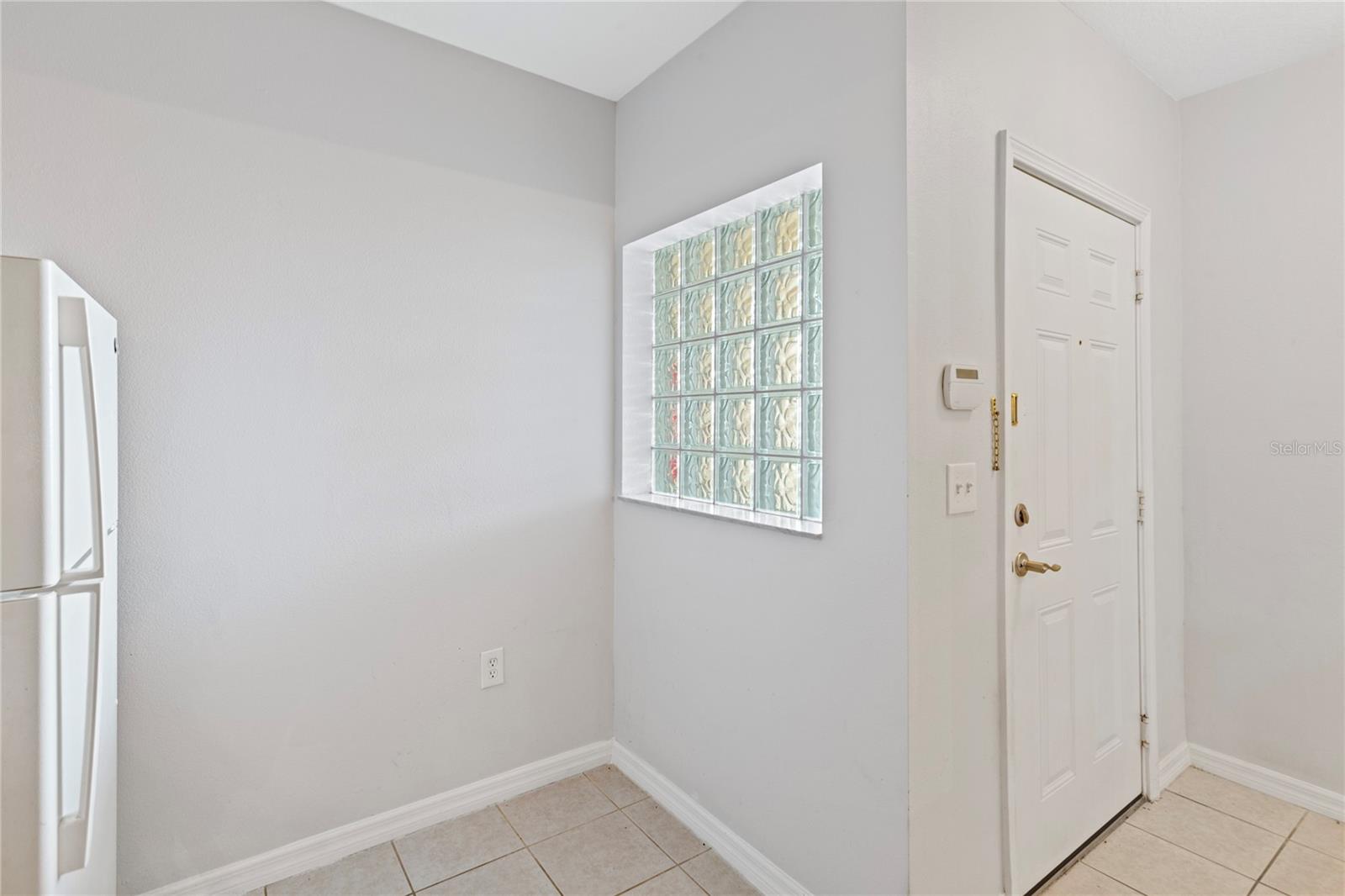 9519 Newdale Way #201 Property Photo 7