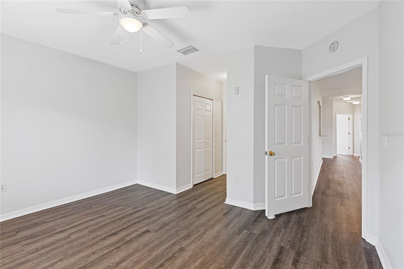 9519 Newdale Way #201 Property Photo 12