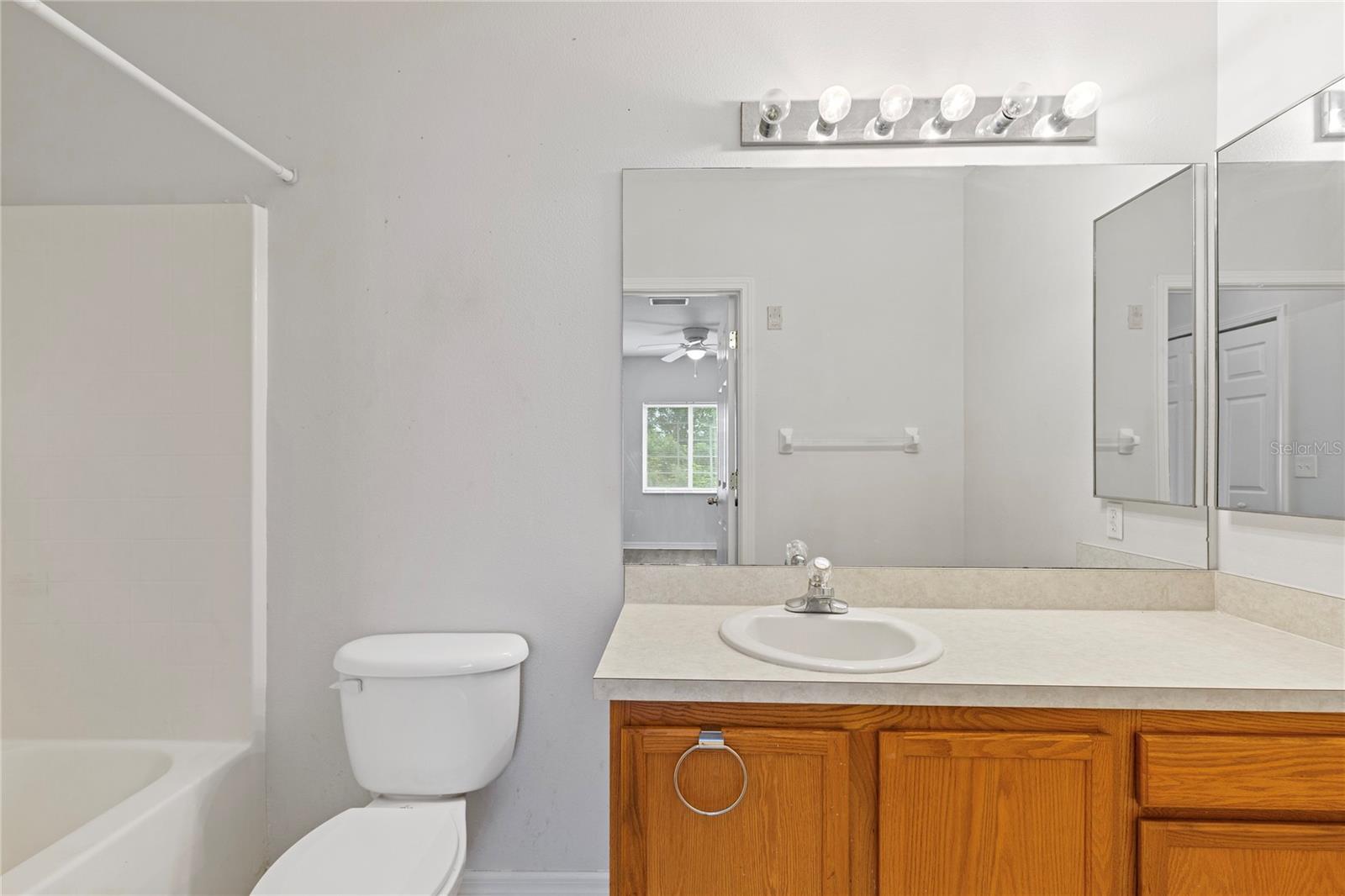 9519 Newdale Way #201 Property Photo 21
