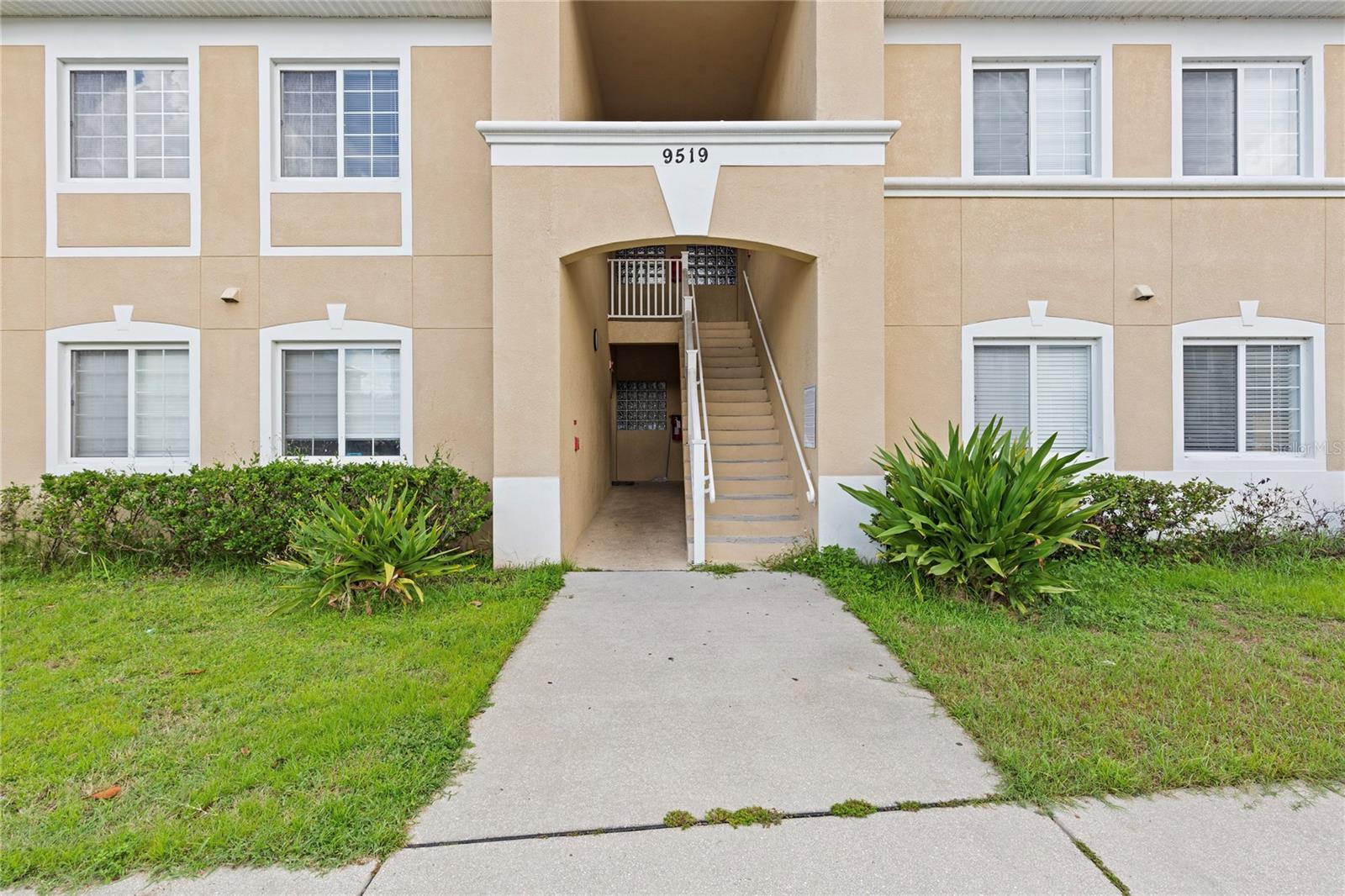 9519 Newdale Way #201 Property Photo 27