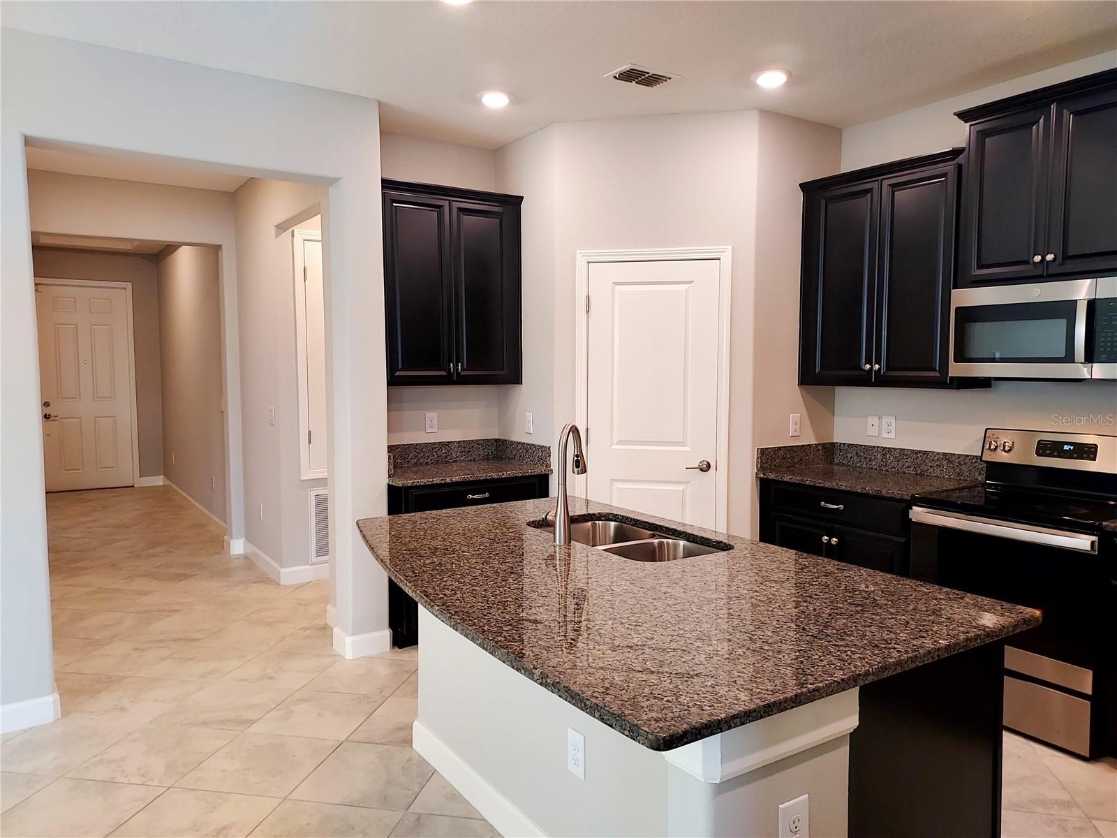 7336 Bagley Cove Ct Property Photo 13