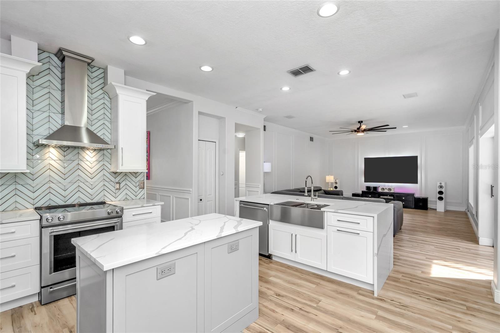 16214 Muirfield Dr Property Photo 17