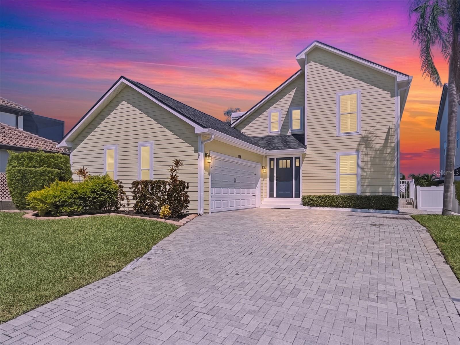 931 Symphony Isles Blvd Property Photo 1