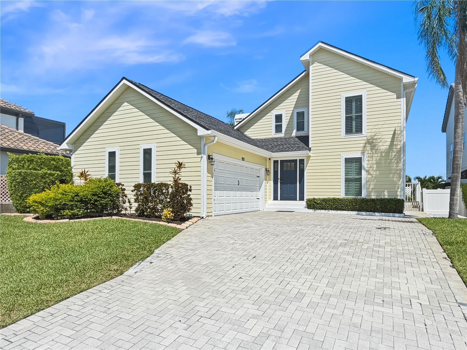 931 Symphony Isles Blvd Property Photo 2